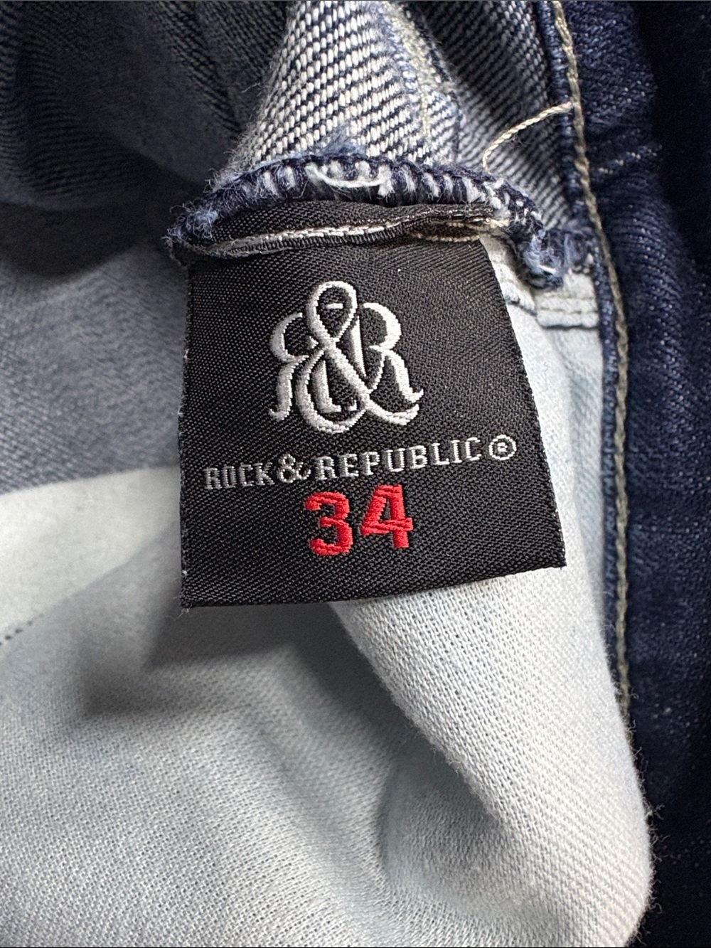 Rock & Republic Blue Denim Jeans with Gold Back Pocket Stitching - Picture 6 of 8